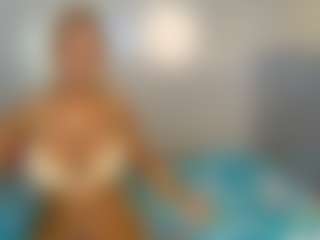 LunaDarlin's Live Sex Cam Show