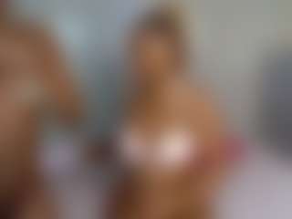 LunaDarlin's Live Sex Cam Show