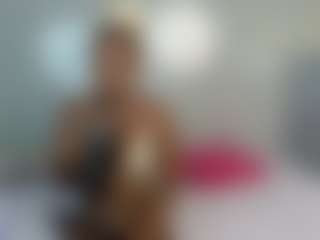 Live cam show with LunaDarlin - Bedroom Mature on Camsoda Late Night