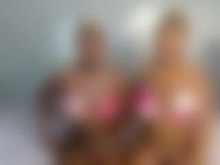 LunaDarlin's Live Sex Cam Show