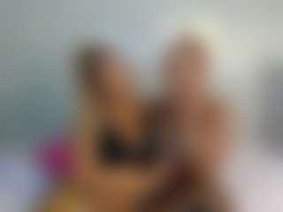 LunaDarlin's Live Sex Cam Show