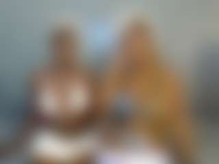 LunaDarlin's Live Sex Cam Show
