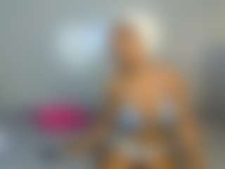 LunaDarlin's Live Sex Cam Show