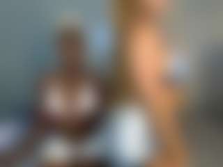 LunaDarlin's Live Sex Cam Show