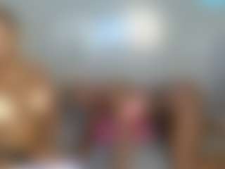 LunaDarlin's Live Sex Cam Show