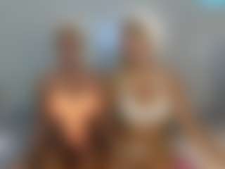 LunaDarlin's Live Sex Cam Show