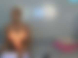LunaDarlin's Live Sex Cam Show