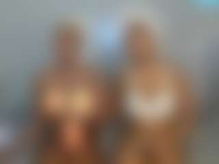 LunaDarlin's Live Sex Cam Show