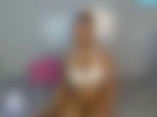 LunaDarlin's Live Sex Cam Show