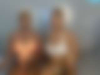 LunaDarlin's Live Sex Cam Show
