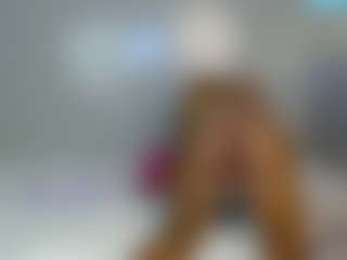 LunaDarlin's Live Sex Cam Show
