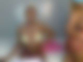LunaDarlin's Live Sex Cam Show