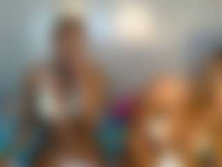 LunaDarlin's Live Sex Cam Show