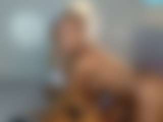 LunaDarlin's Live Sex Cam Show