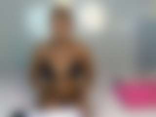 Live cam show with LunaDarlin - Spank on madthumbs