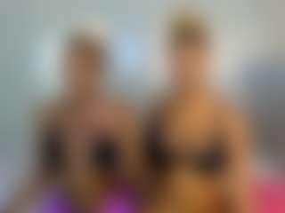 LunaDarlin's Live Sex Cam Show