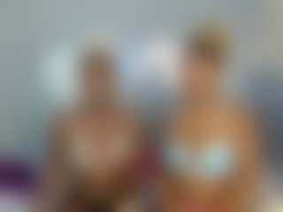 LunaDarlin's Live Sex Cam Show