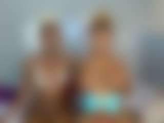 LunaDarlin's Live Sex Cam Show