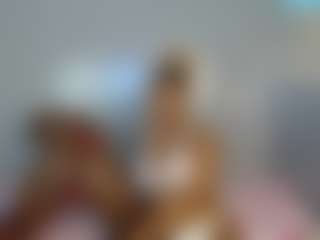 LunaDarlin's Live Sex Cam Show