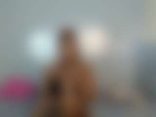 LunaDarlin's Live Sex Cam Show