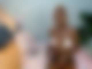 Live cam show with LunaDarlin - Thin on nudelive.tv