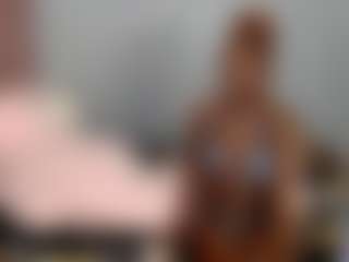 Live cam show with LunaDarlin - Dildo Or Vibrator on Camsoda