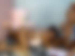 Live cam show with LunaDarlin - Full Nudity on Camsoda