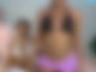 Live cam show with LunaDarlin - Striptease on Dare Cams