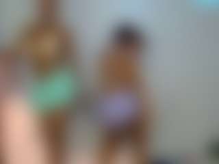LunaDarlin's Live Sex Cam Show