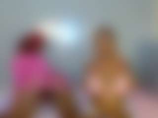 Live cam show with LunaDarlin - Ass Bouncing on xfollow cams