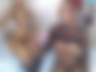 Live cam show with LunaDarlin - Bedroom on xxxlivecams.org