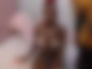 LunaDarlin's Live Sex Cam Show