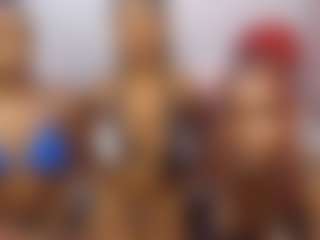 Live cam show with LunaDarlin - HD on crypto-cams