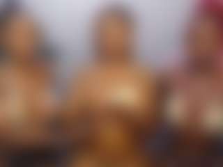LunaDarlin's Live Sex Cam Show