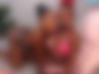 LunaDarlin's Live Sex Cam Show