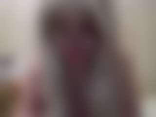 Live cam show with JanelleTinlin - New Spank on livesuperchat.net