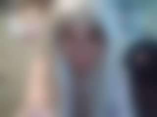 Live cam show with JanelleTinlin - Blue Eyes on WildCum