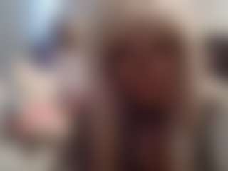 Live cam show with JanelleTinlin - BBW on StripNow