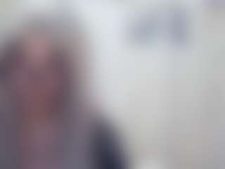Live cam show with JanelleTinlin - Nipple Piercings on Strip Flash - Live Sex Shows