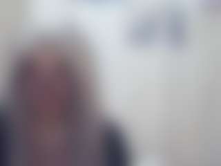 Live cam show with JanelleTinlin - Nipple Piercings on Uber Horny