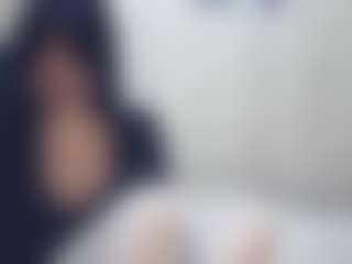 Live cam show with JanelleTinlin - Facial Piercings on Camsoda