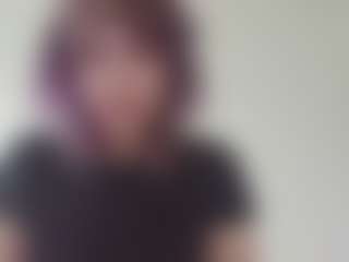 JuliZitzmann's Live Sex Cam Show