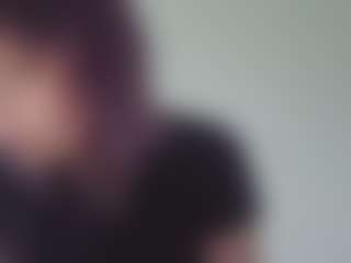 JuliZitzmann's Live Sex Cam Show