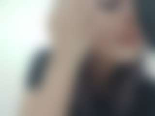 JuliZitzmann's Live Sex Cam Show