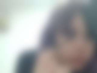 JuliZitzmann's Live Sex Cam Show