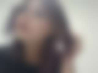Live cam show with JuliZitzmann - Young Adult on Soda Cam