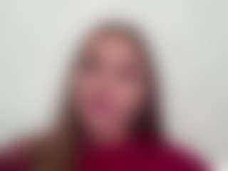 Live cam show with Tella - New Teen (18+) on https://playwithruby.com