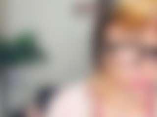 Live cam show with KacyDair - Young Adult on Streamer API