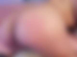 Kiaraa-lee's Live Sex Cam Show