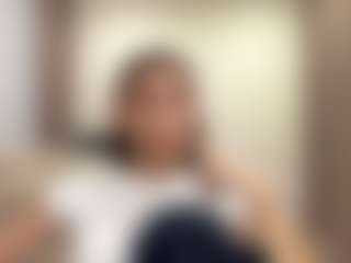 LoraKatona's Live Sex Cam Show